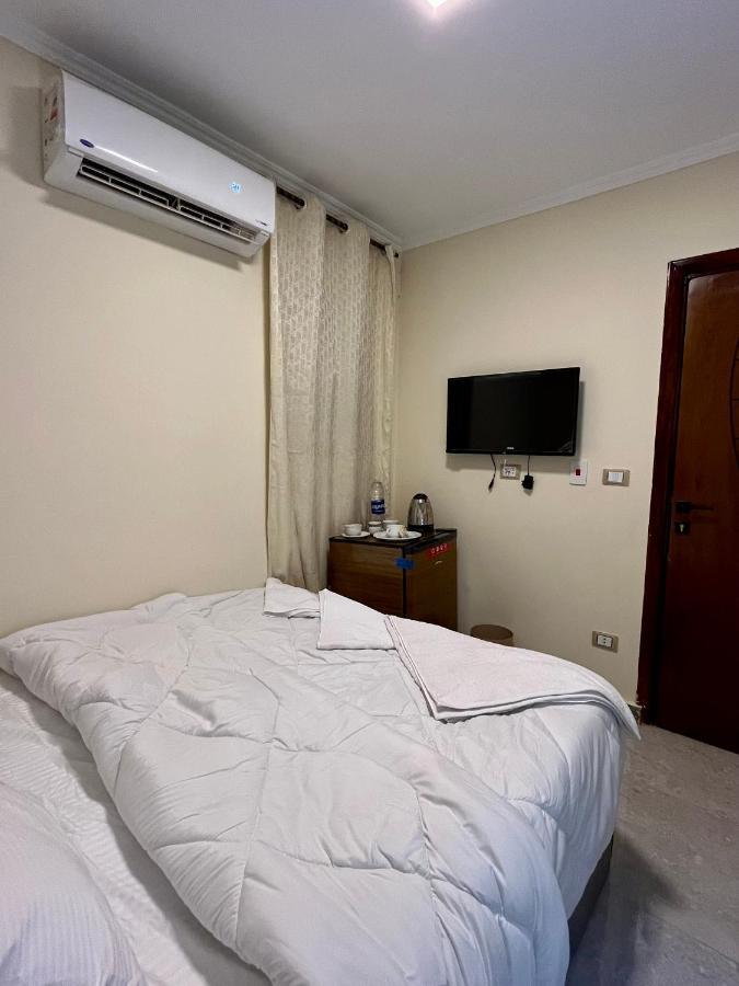 Pyramids Pride Inn Kafret el-Gabal Kültér fotó