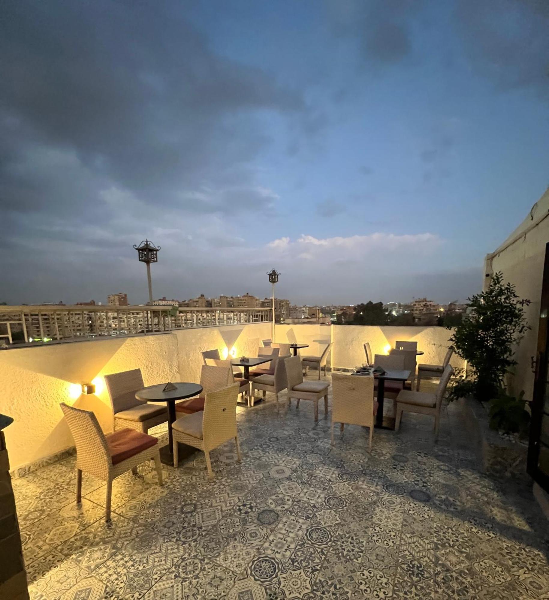Pyramids Pride Inn Kafret el-Gabal Kültér fotó